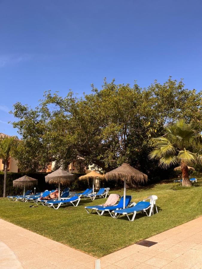 Vistas Al Mar Marbella Del Este Екстериор снимка